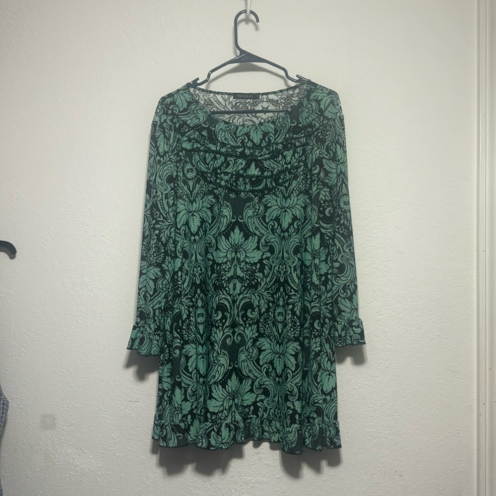 Nuggles Ruffle Top